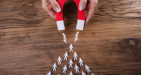 Calamita che attrae i clienti