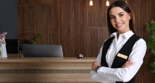 Cómo bordar el primer día de trabajo en un hotel