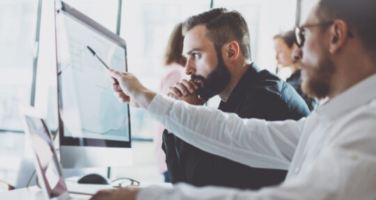 Team di project management al lavoro